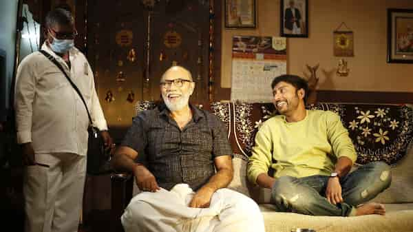 Sathyaraj and Balaji on the sets of Veetla Vishesham