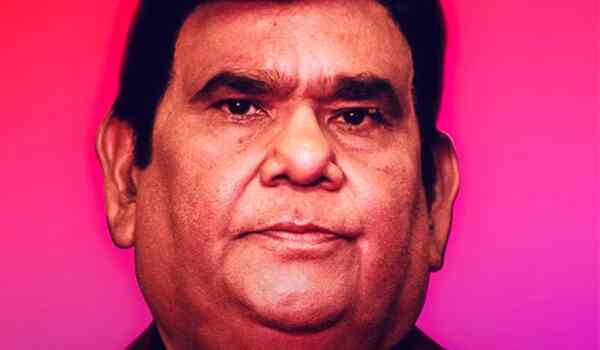 The Comedian review: Satish Kaushik brings a smile on your lips and tears in your eyes with his last film in a leading role