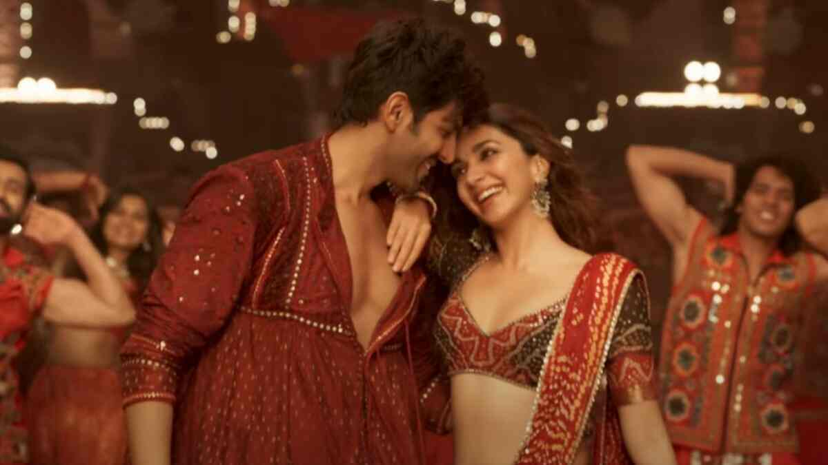 SatyaPrem Ki Katha song Sun Sajni: Kiara Advani-Kartik Aaryan bring you the latest garba anthem