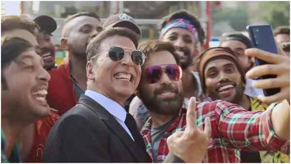 Selfiee box office collection day 2: Akshay Kumar and Emraan Hashmi starrer is a disaster