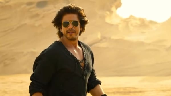 Dunki Drop 5 — 'Feel the love before sun sets,' Shah Rukh Khan strikes his iconic pose in O Maahi