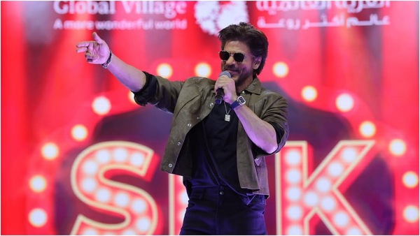 Shah Rukh Khan reacts hilariously after fan says, 'I want to touch you': 'Arre aise thodhi na bolte...' | WATCH