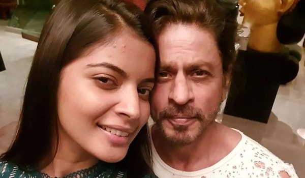 When Shah Rukh Khan BAKED a pizza himself for THIS model!