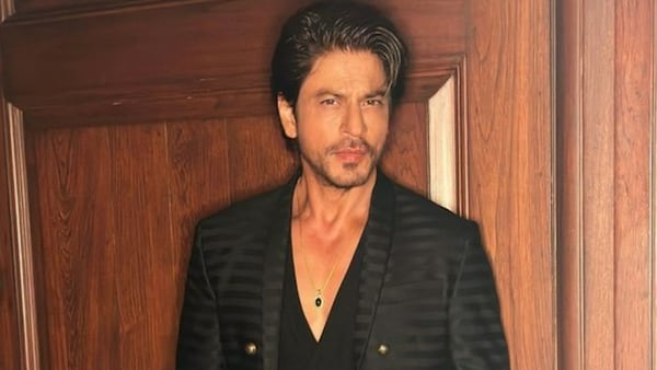 NMACC grand opening: Shah Rukh Khan sets the internet on fire with his all-black look; leaves fans and celebs in awe