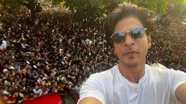 Shah Rukh Khan on completing 31 years in Bollywood: ‘It has been quite a ride, mostly a good one’