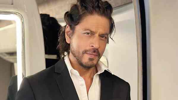 Shah Rukh Khan is the most loved Indian actor, finally beats Vijay to it