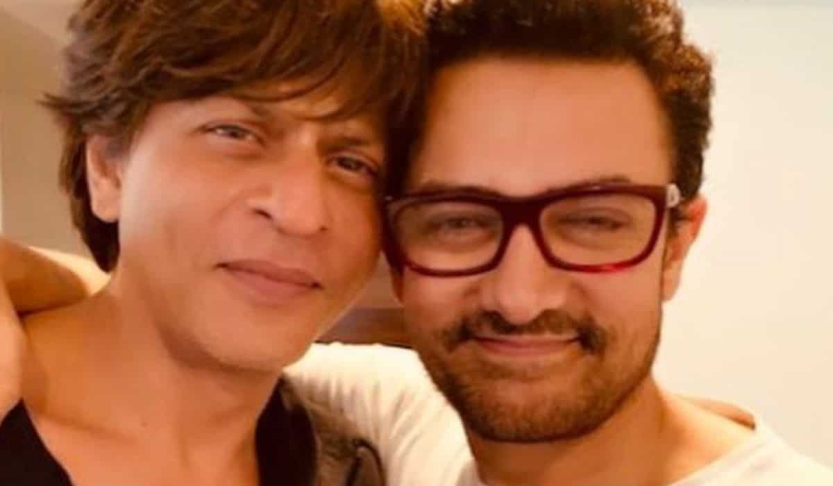 Shah Rukh Khan and Aamir Khan greet each other at senior photographer’s prayer meet | Check out viral pic