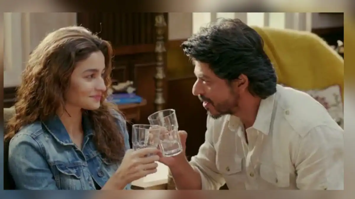 Shah Rukh Khan shares an emotional note to Alia Bhatt, calls her ‘soul and sunshine’ of Darlings