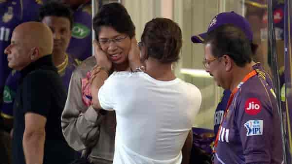 IPL 2024 - Shah Rukh Khan and Jhulan Goswami's meet-up steals spotlight at KKR vs RR game; photo goes viral