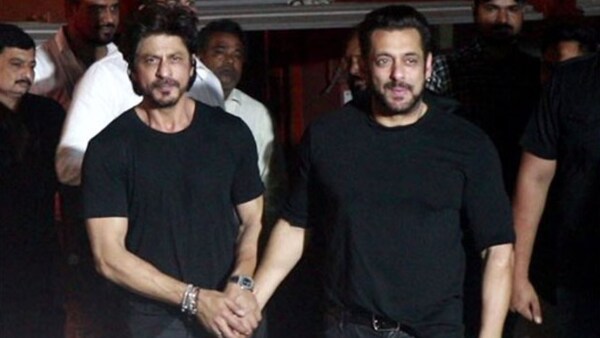 Shah Rukh Khan gives an enthusiastic reaction to Salman Khan's Tiger 3 teaser: Bhai bhai hi hai!