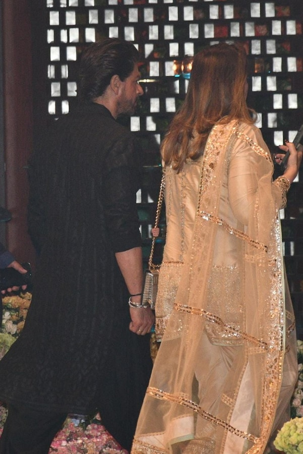 Shah Rukh Khan at Anant Ambani, Radhika Merchant's engagement ceremony (Manav Manglani).