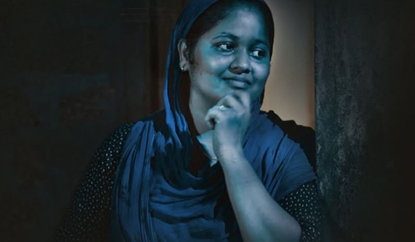 Shamla Hamza in Feminichi Fathima