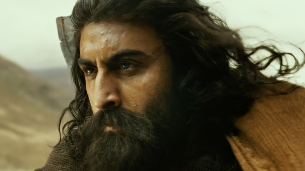 Shamshera box office collection day 1: Ranbir Kapoor, Sanjay Dutt’s period drama gets an underwhelming opening