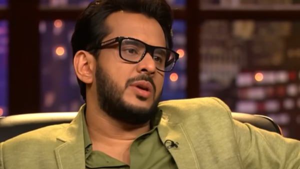Shark Tank India 3 pitcher strikes a deal with Aman Gupta after calling him ‘saunf,’ watch Namita Thapar’s hilarious reaction