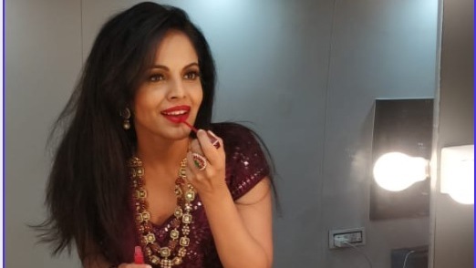 Shark Tank India: Namita Thapar shares video of her using Sugar Cosmetics during shoot, Vineeta Singh calls her 'most gorgeous influencer'