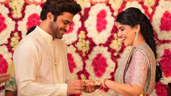 Sharwanand gets engaged to USA-based techie Rakshita; Chiranjeevi, Nagarjuna, Ram Charan grace the event