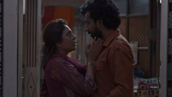 Shefali Shah on her unexpected kiss with Roshan Mathew in Darlings: It’s a lovely moment, but took me by surprise