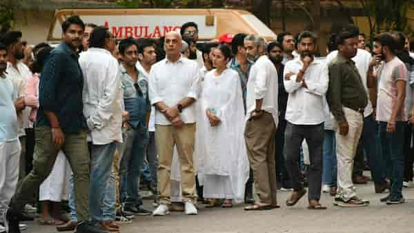 Shehnaaz Gill at Satish Kaushik's funeral (Manav Manglani).