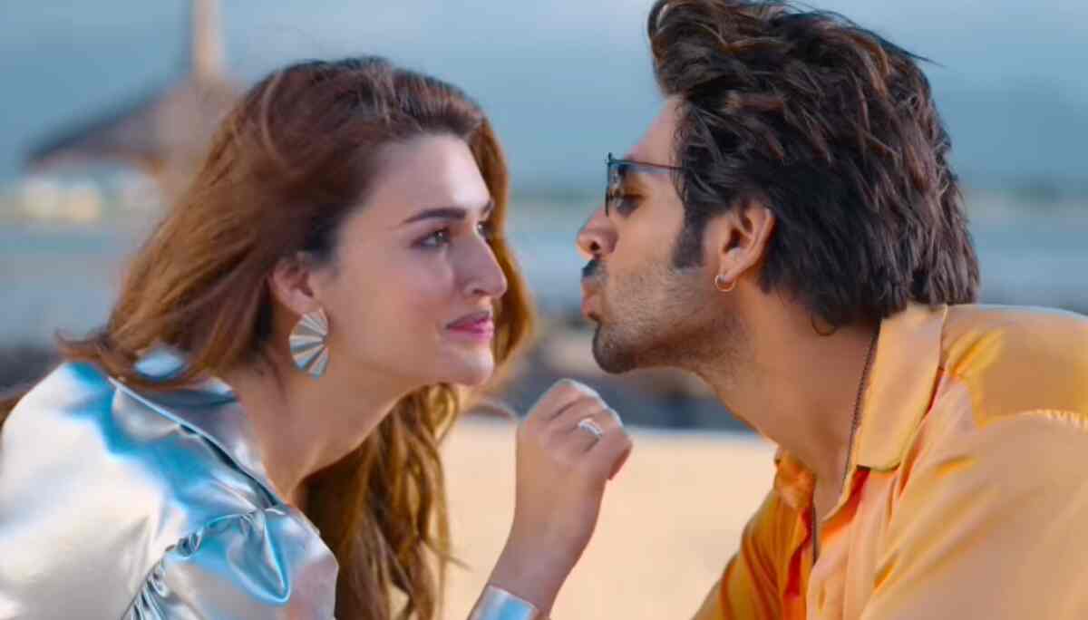 Shehzada song Munda Sona Hoon Main: Kartik Aaryan tries to woo Kriti Sanon with his charm