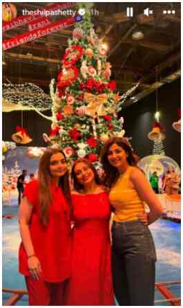 Shilpa Shetty with Rani Mukerji and Vaibhavi Merchant