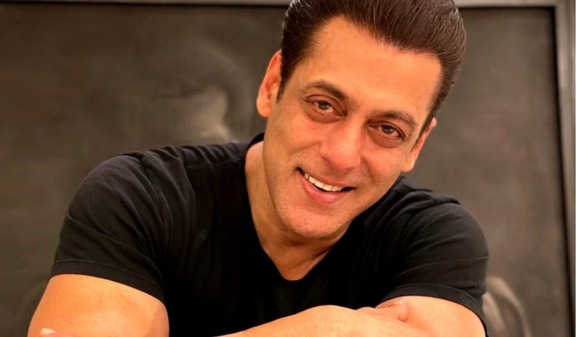 Javed Akhtar recalls Salman Khan's childhood - He was a shy kid, the elder one was a seducer