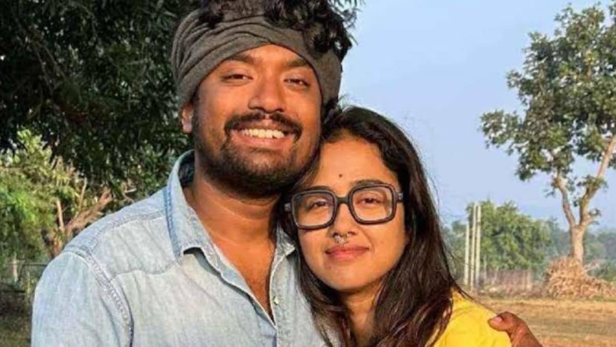 Sohini Sarkar And Shovan Ganguly Share Photos On Kali Puja