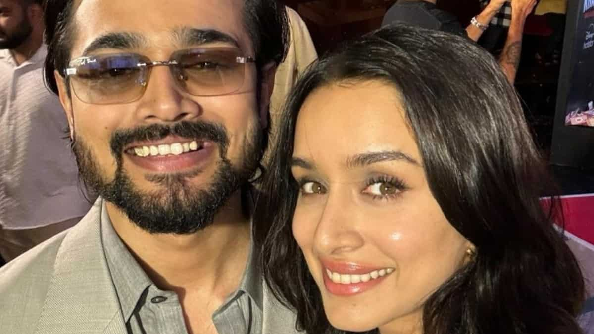 https://www.mobilemasala.com/film-gossip/Latest-News-2-Stree-Shraddha-Kapoor-Shares-Heartwarming-Price-For-Bhuvan-Baam-After-Watching-Session-Premire-i303099