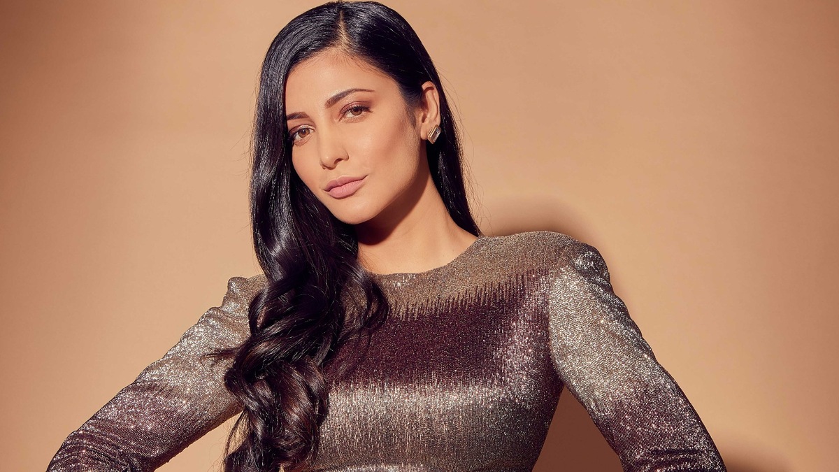 Shruti Haasan clarifies on news doing the rounds on her battling PCOS; releases a video squashing rumours