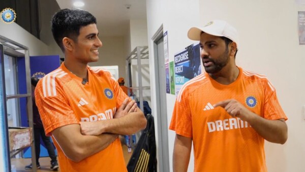 IND vs NZ: Ahead of New Zealand's clash, Shubman Gill asks Rohit Sharma, 'agle mein jeet pakka?' | WATCH