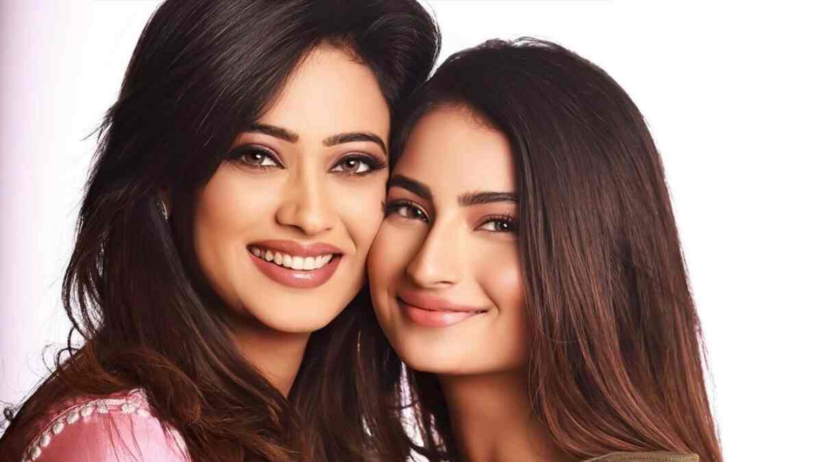 Palak Tiwari opens up on mom Shweta Tiwari's reaction to her dating rumours with Aryan Khan and Ibrahim Ali Khan