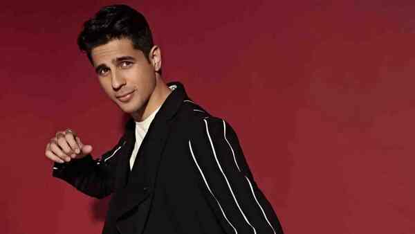 Sidharth Malhotra on web series Indian Police Force: I like that Rohit Shetty presents Hindi film heroes in a macho way