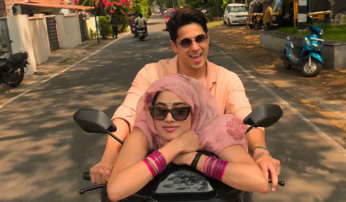 Param Sundari Box Office Collection Day 5: Janhvi Kapoor-Sidharth Malhotra's rom-com slowly losing its charm; here's how much it earned