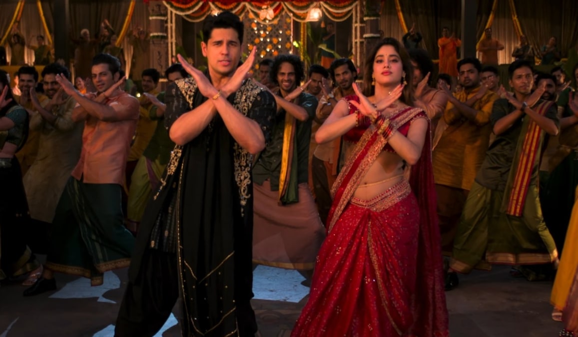 Param Sundari song Danger OUT: Sidharth Malhotra-Janhvi Kapoor deliver a banger that reminds fans of Kala Chashma