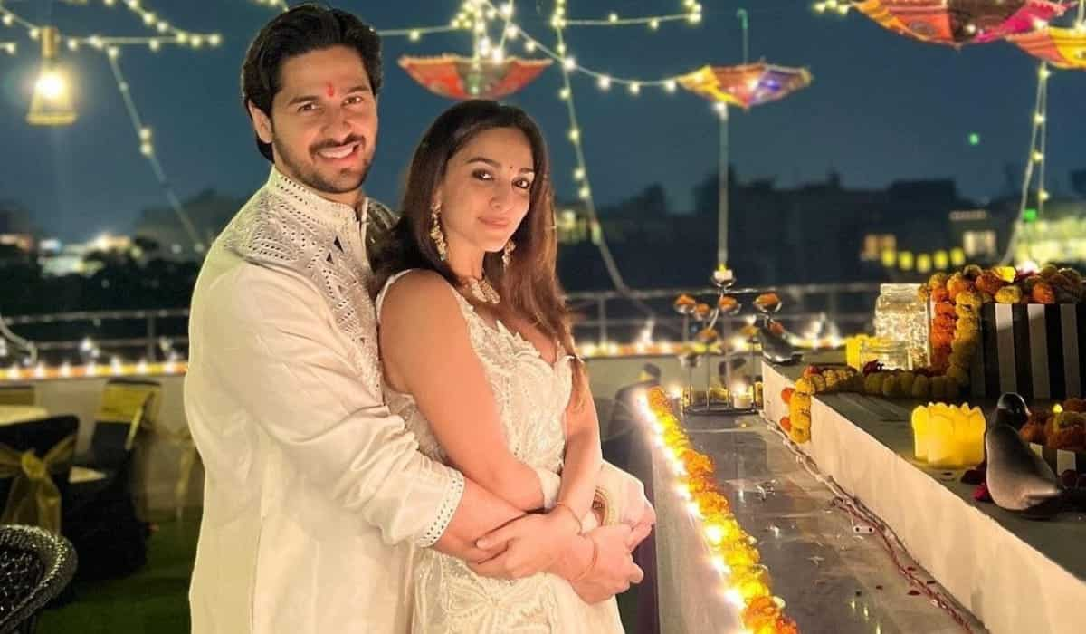 Sidharth Malhotra And Kiara Advani Look Ethereal In White On Their ...