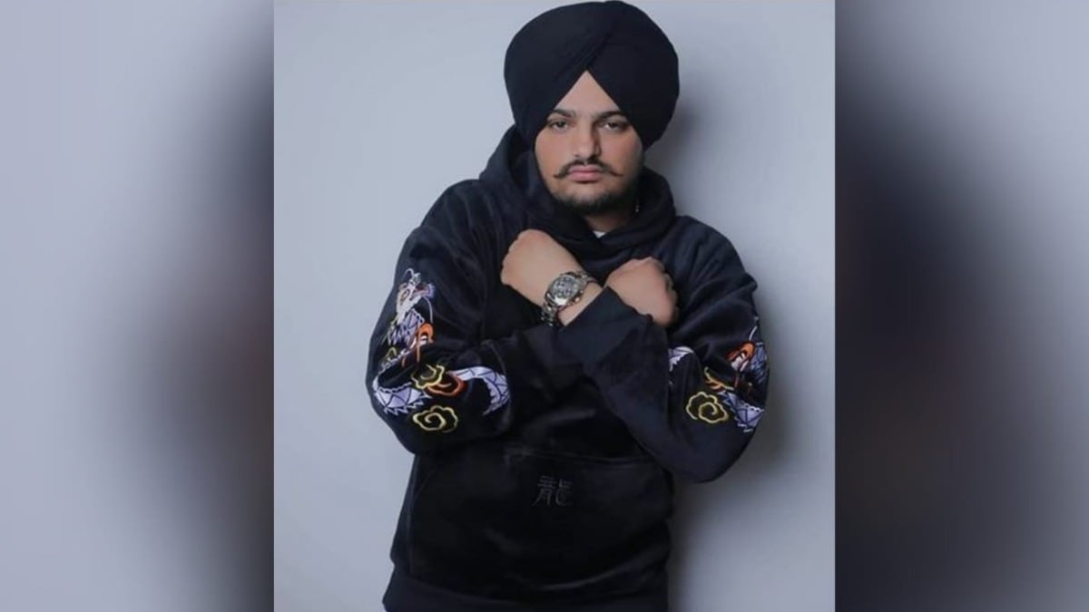 Ajay Devgn, Armaan Malik, Kapil Sharma grieve the loss of Sidhu Moose Wala