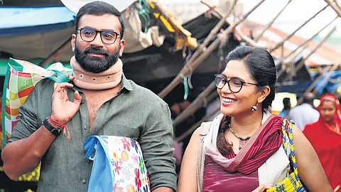 Yogi and Sonu Gowda in Sidlingu 2