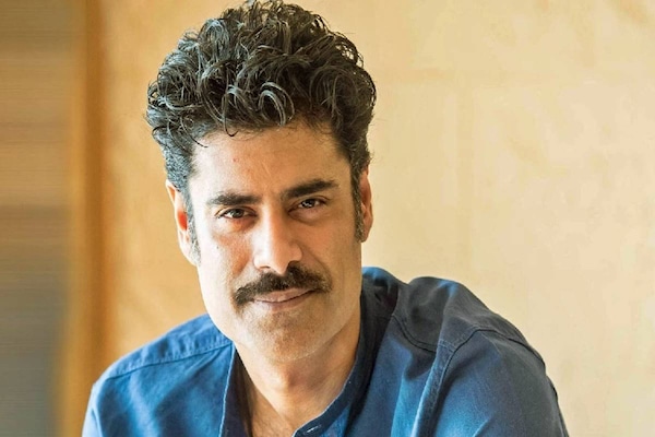 Sikandar Kher joins Ikkis