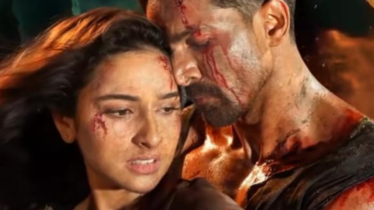 Silaa first look: Harshvardhan Rane wraps Sadia Khateeb in his arms as they burn together