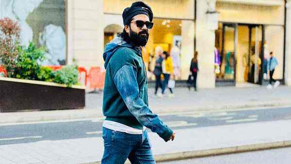 STR 48: Silambarasan's new look takes the internet by storm, test shoot done in Chennai?