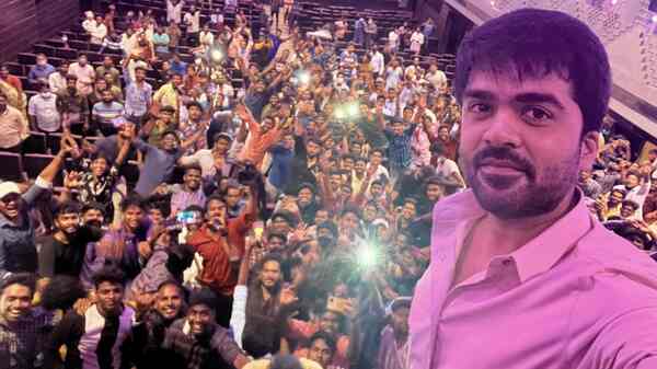 Silambarasan celebrates 100th day of Maanaadu by watching a special show along with fans