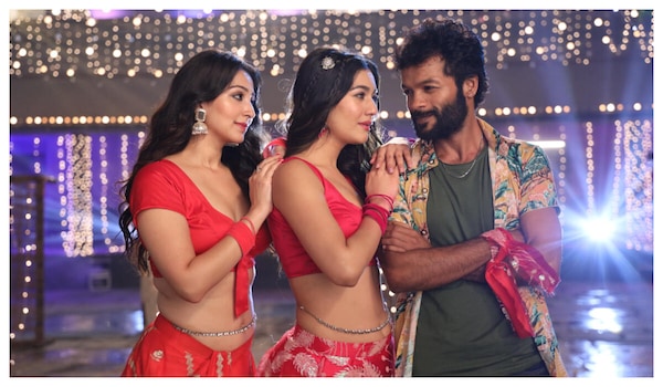 Sneha Malviya and Sahiba Bhasin in Average Student Nani