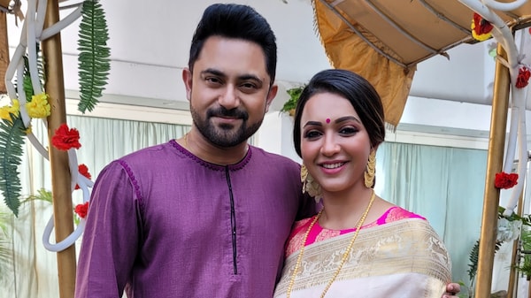 Soham Chakraborty and Koushani Mukherjee get busy in the second phase of the shooting of Angshuman MBA