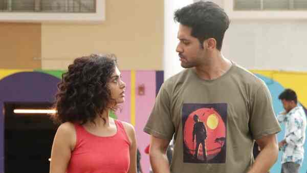 Shohorer Ushnotomo Dine review: Vikram and Solanki’s drama is a fresh tale of dreamers