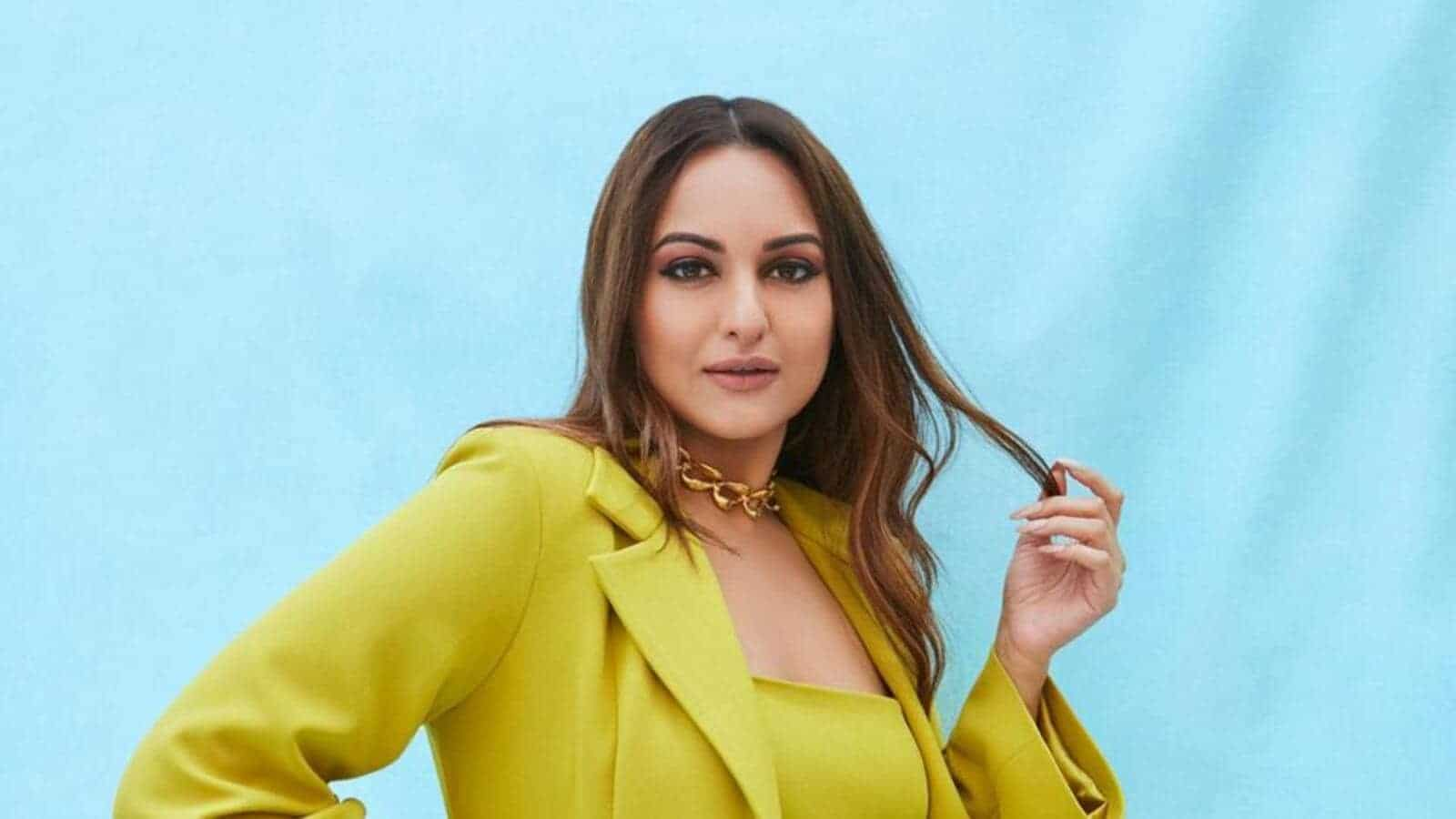 Sonakshi Sinha 