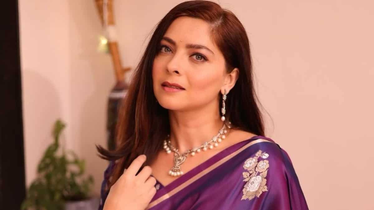 https://www.mobilemasala.com/film-gossip/Malaikotty-Valiben-Star-Sonali-Kulkarni-Describes-Her-Character-Rangaras-Stunning-Fusion-Of-Popular-Indian-Cultures-Exclusively-i207894