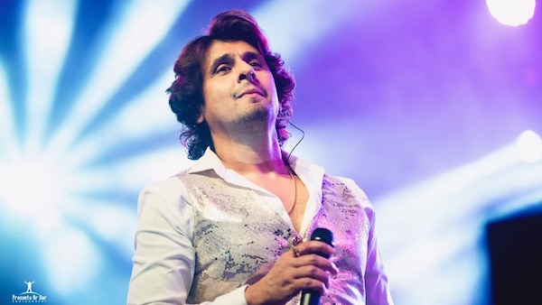 Sonu Nigam celebrates August with three melodious releases