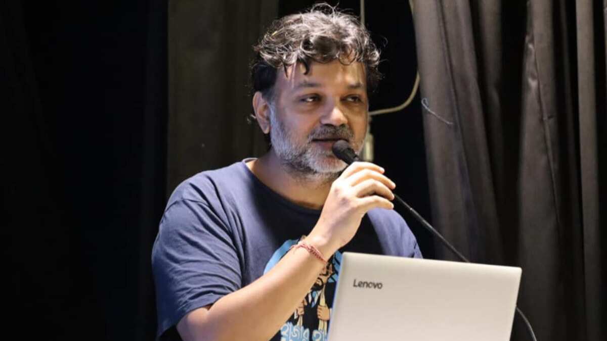 Is Srijit Mukherji planning a new film?