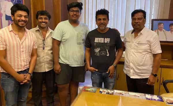 Srini with producer Sandesh Nagaraj and Shivarajkumar