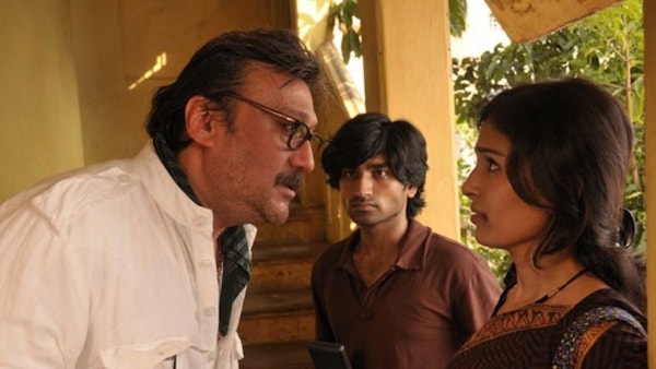 Still from Aaranya Kaandam.