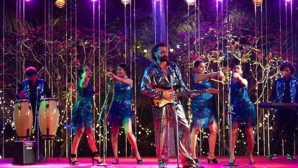 Still from Monkey in a Cage.